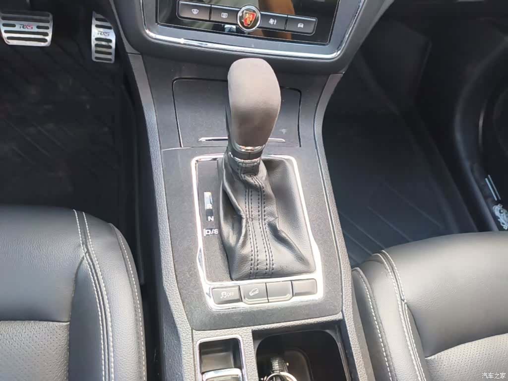 Roewe RX5, 2019 14