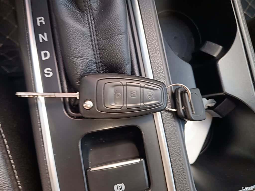 Ford Kuga, 2018 9