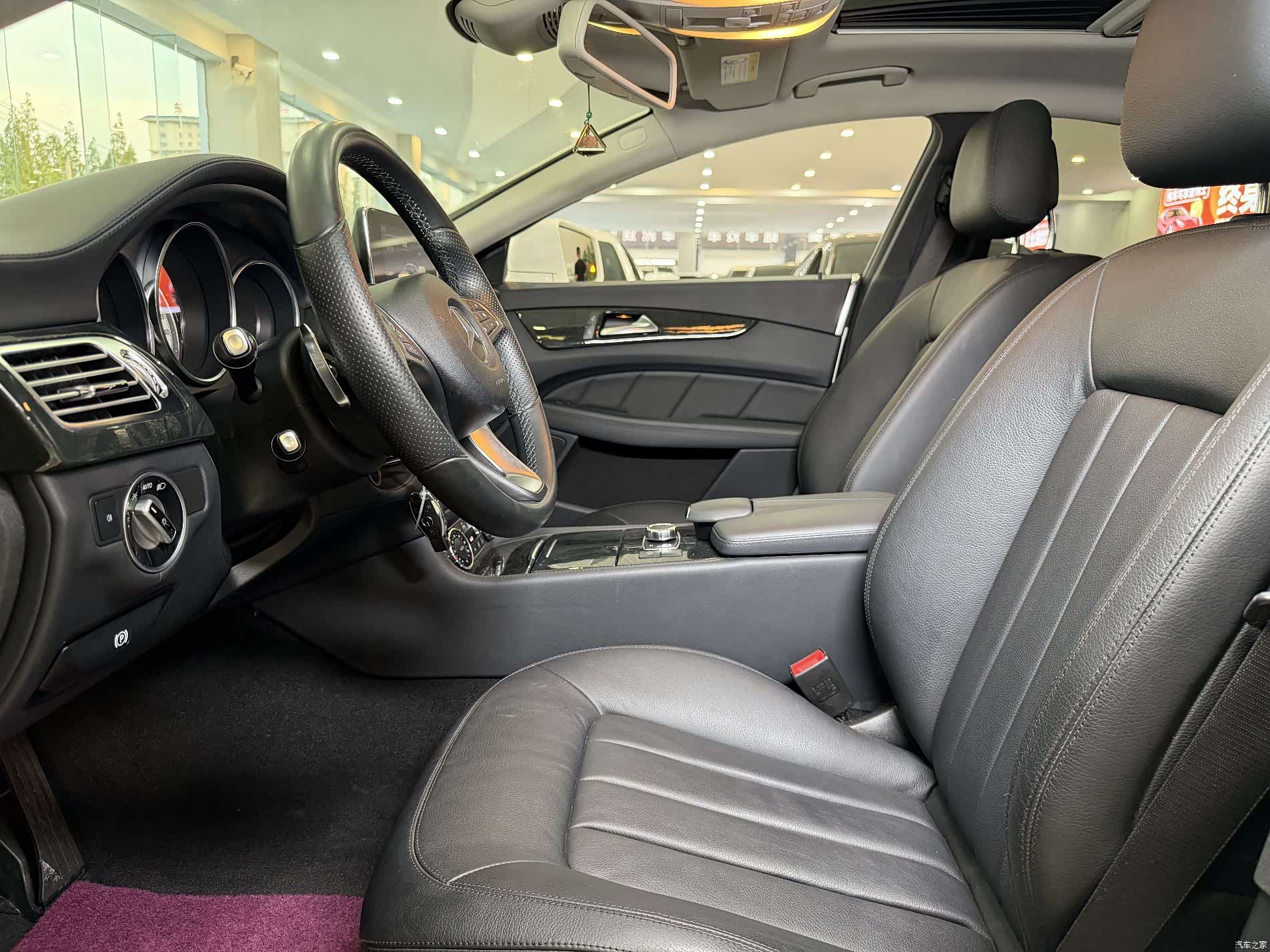 Mercedes-Benz CLS, 2015 11