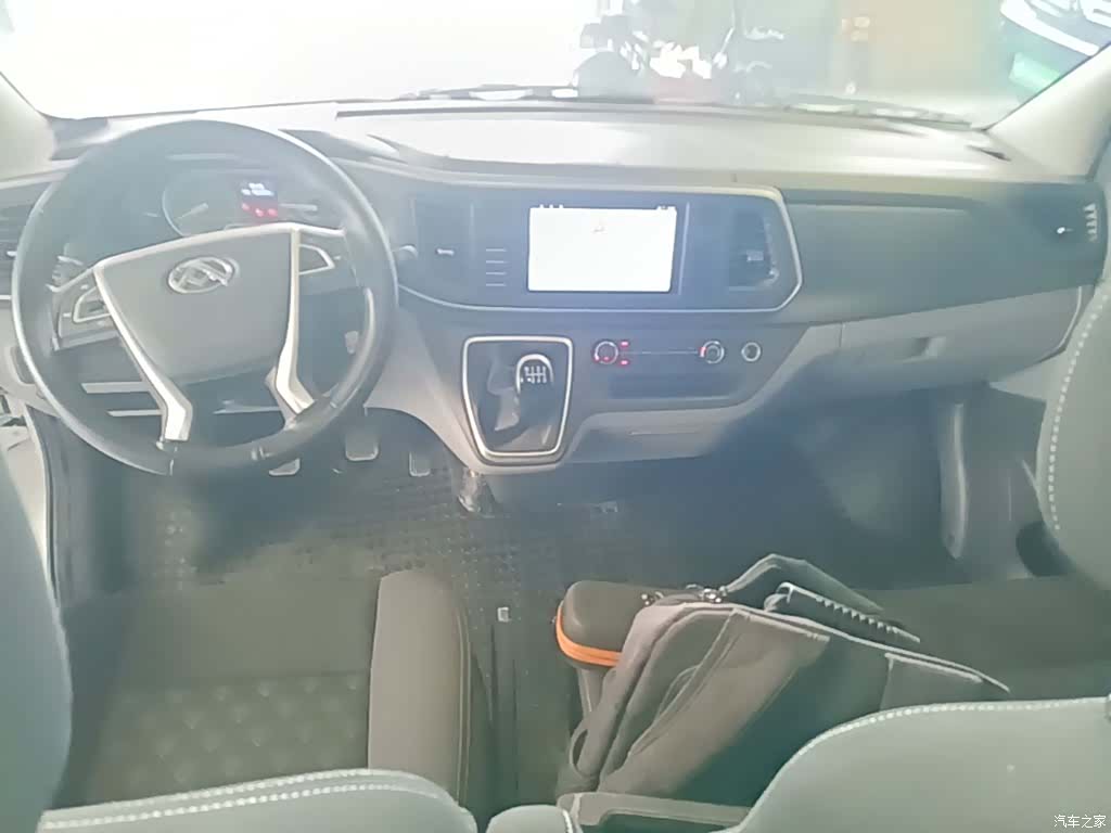 Maxus V80, 2024 10