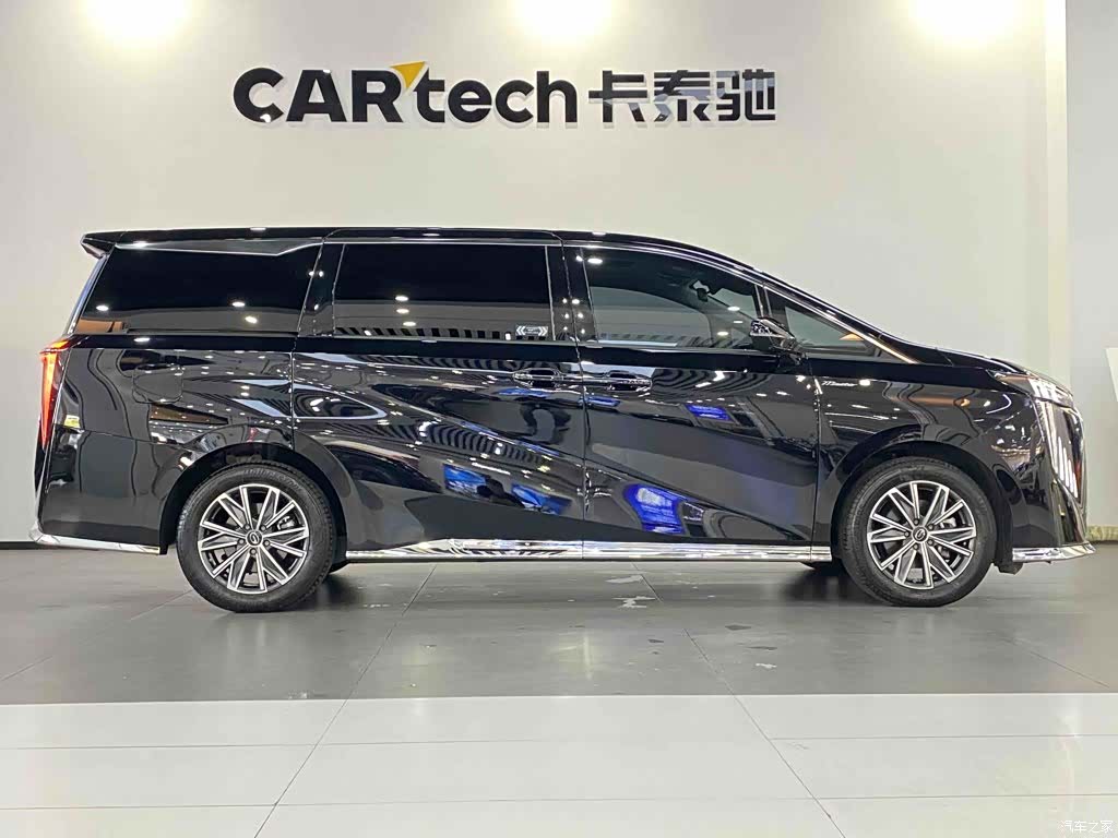 Trumpchi M8, 2025 4