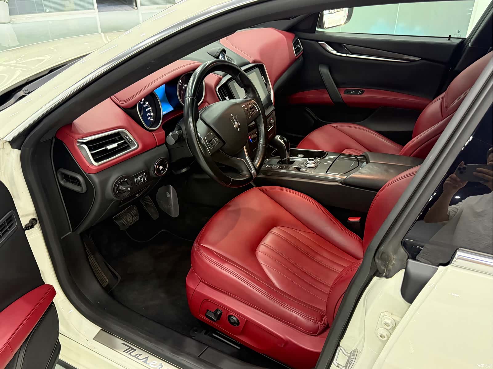 Maserati Ghibli, 2018 4