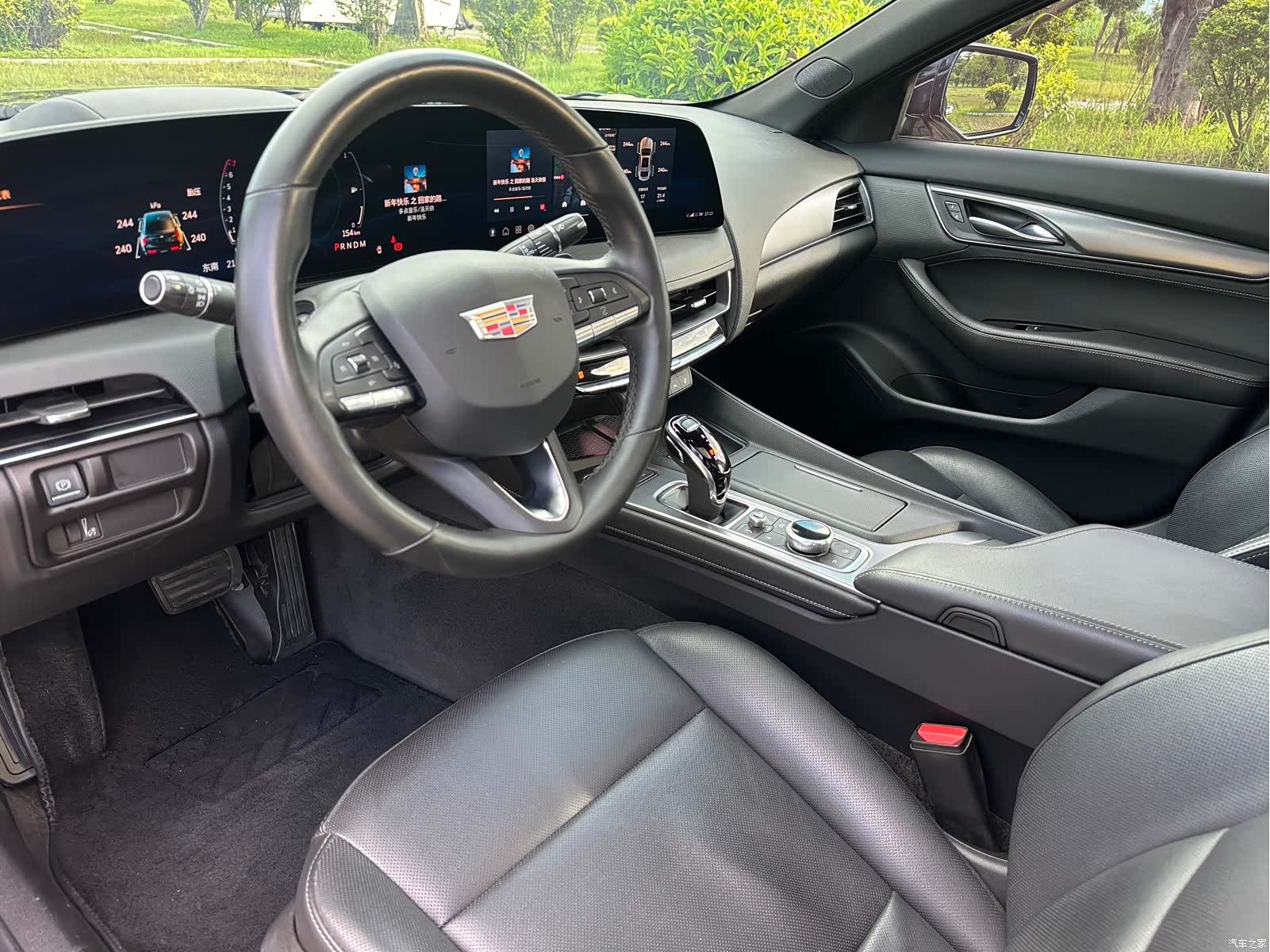 Cadillac CT5, 2024 8