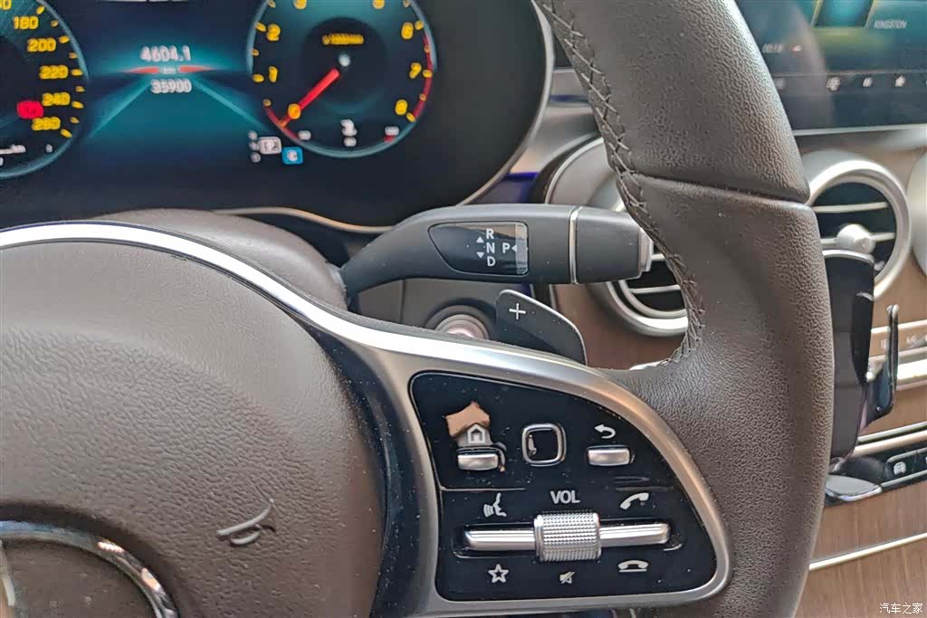 Mercedes-Benz GLC, 2021 16