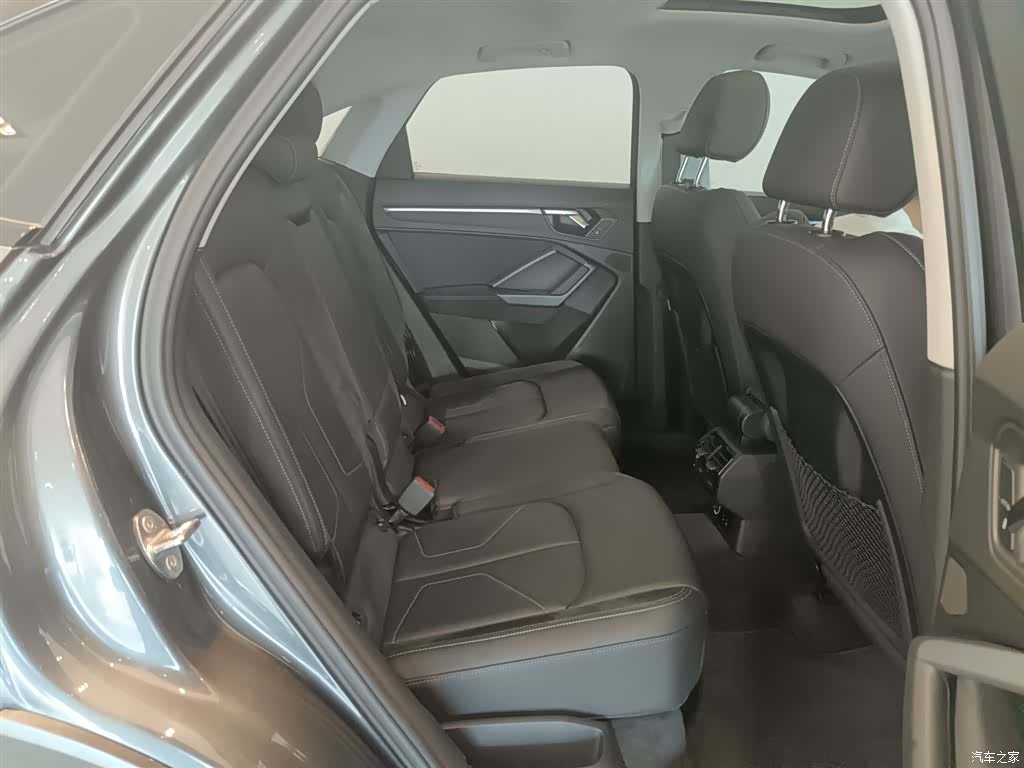 Audi Q3, 2022 7