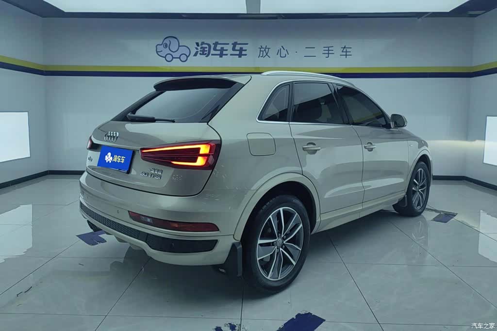 Audi Q3, 2019 3