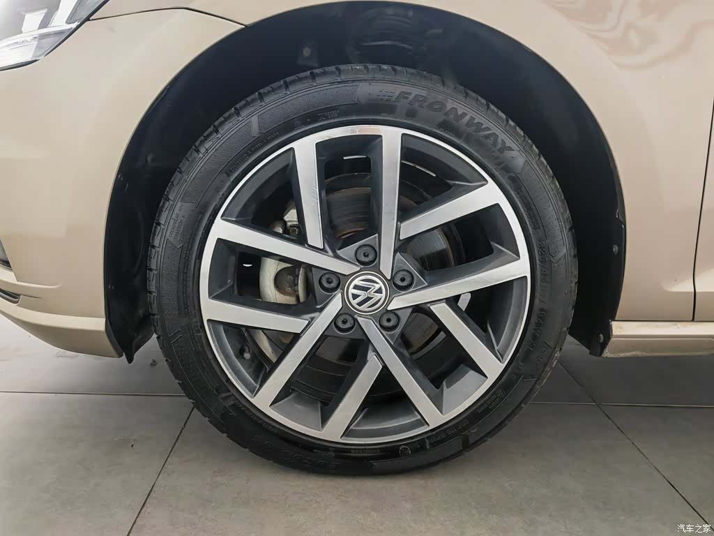Volkswagen Golf, 2018 17