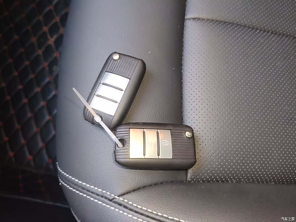 Roewe RX5, 2019 9