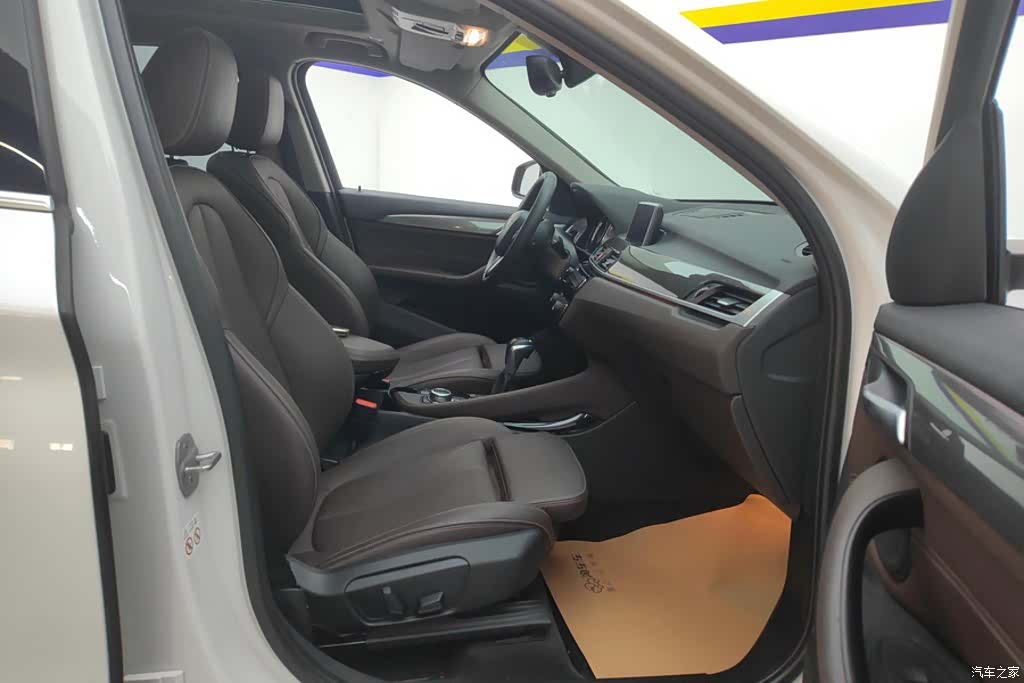 BMW X1, 2019 8