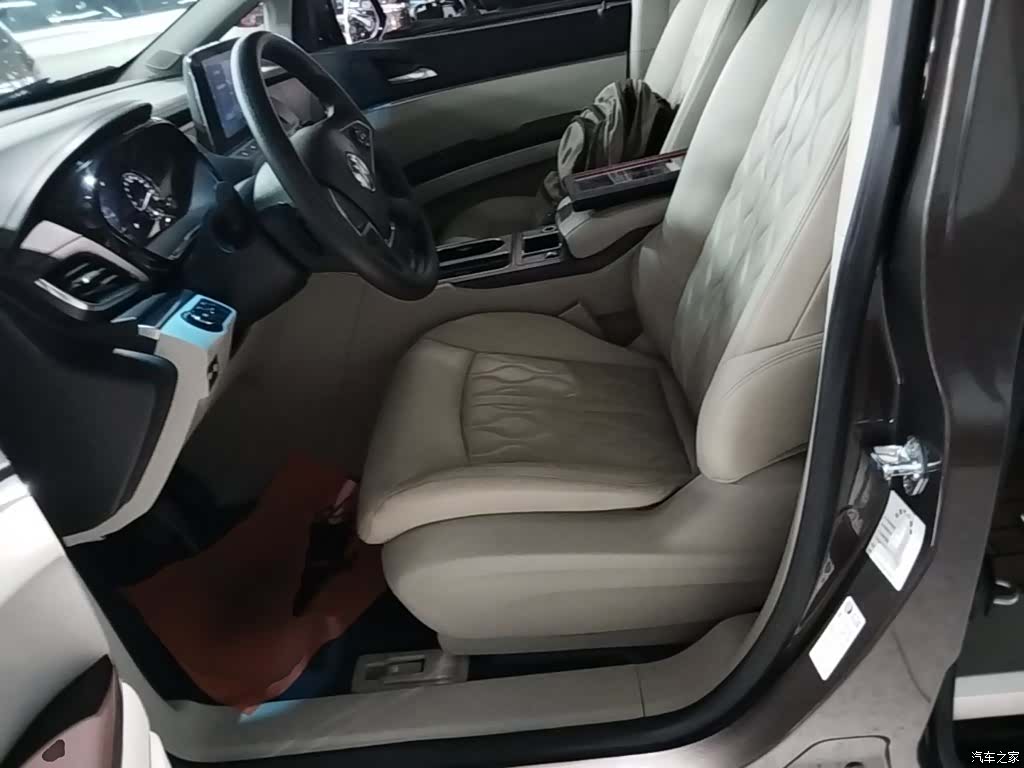 Buick GL8, 2023 15