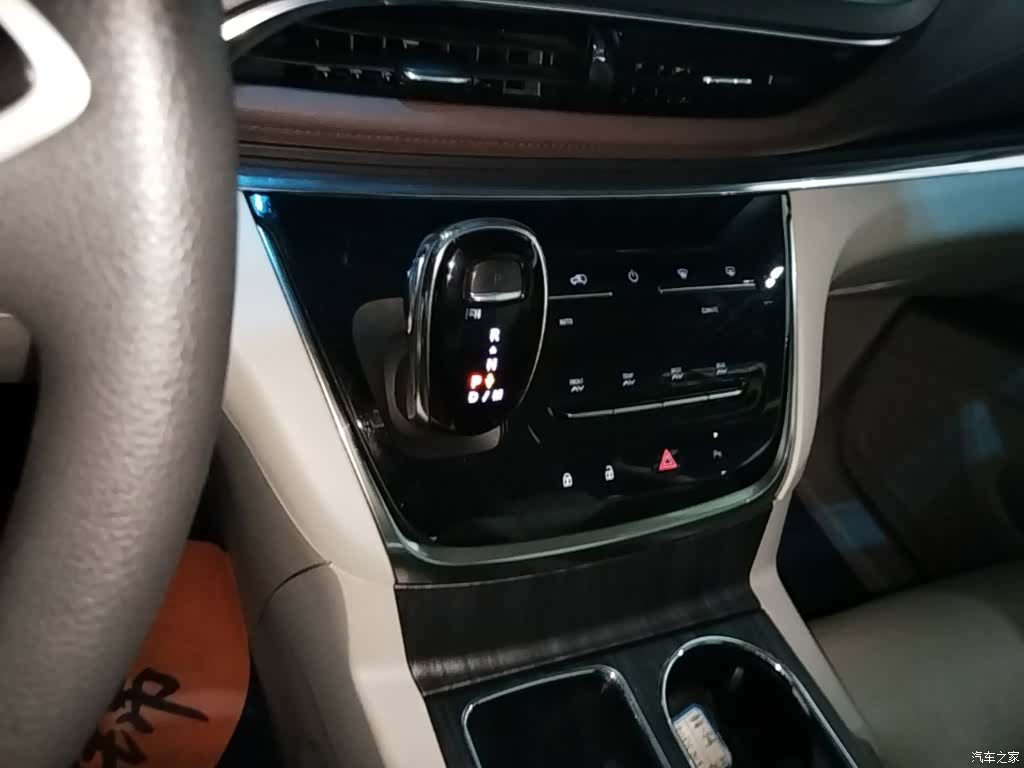 Buick GL8, 2023 14