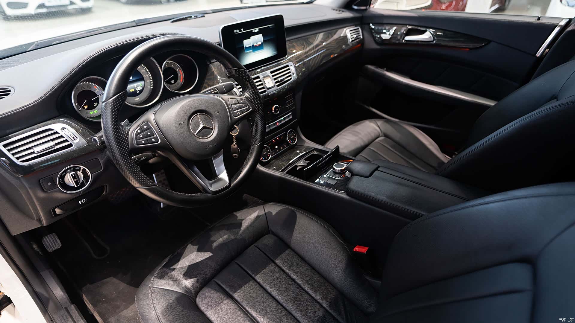 Mercedes-Benz CLS, 2017 6