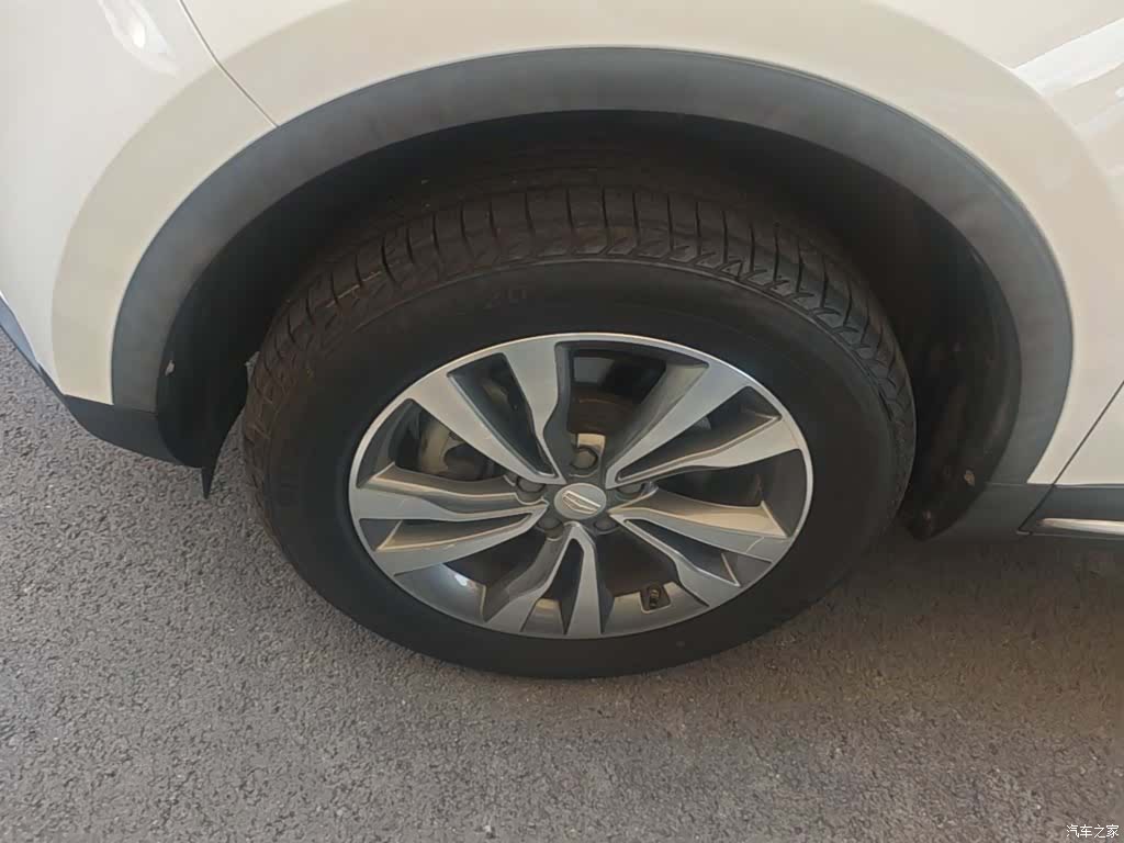 Geely Boyue, 2017 23