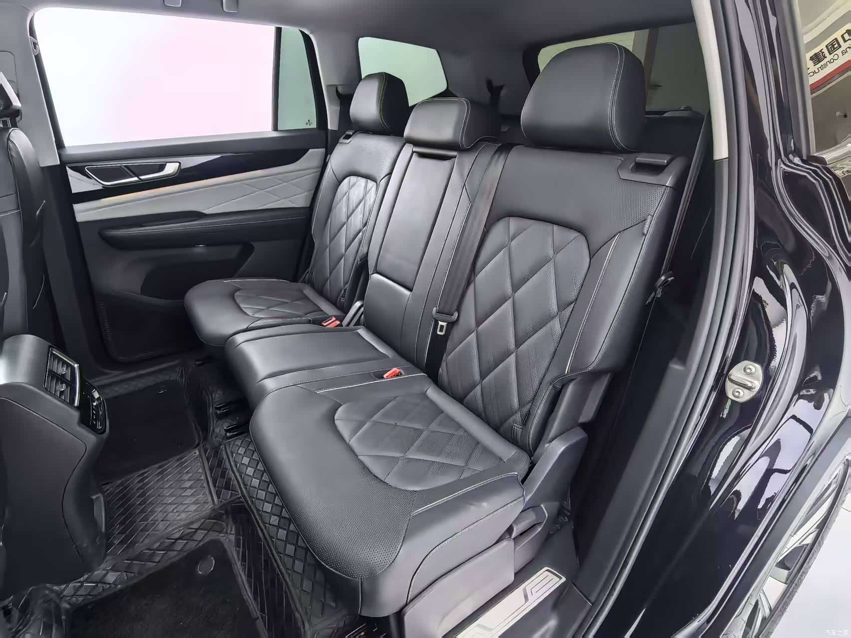 Volkswagen Teramont, 2025 15