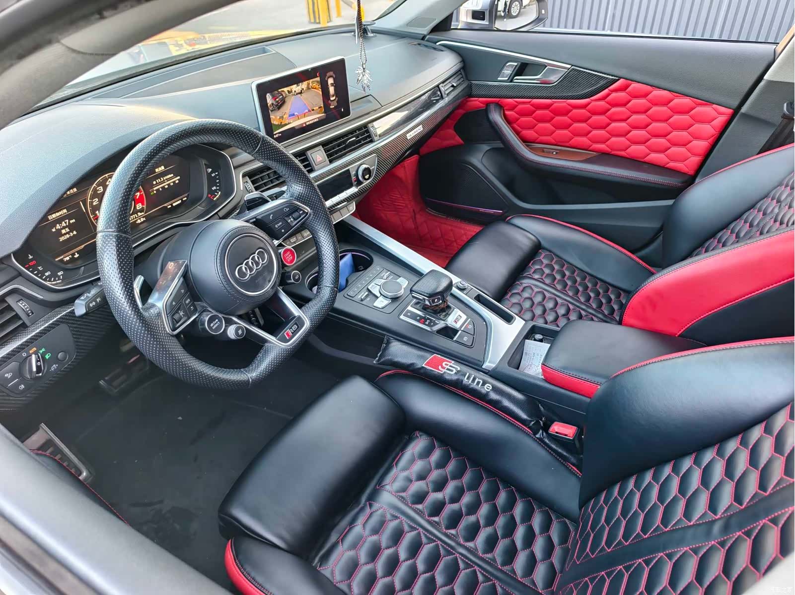 Audi A4L, 2018 11