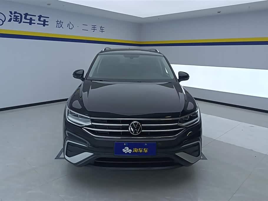 Volkswagen Tiguan L