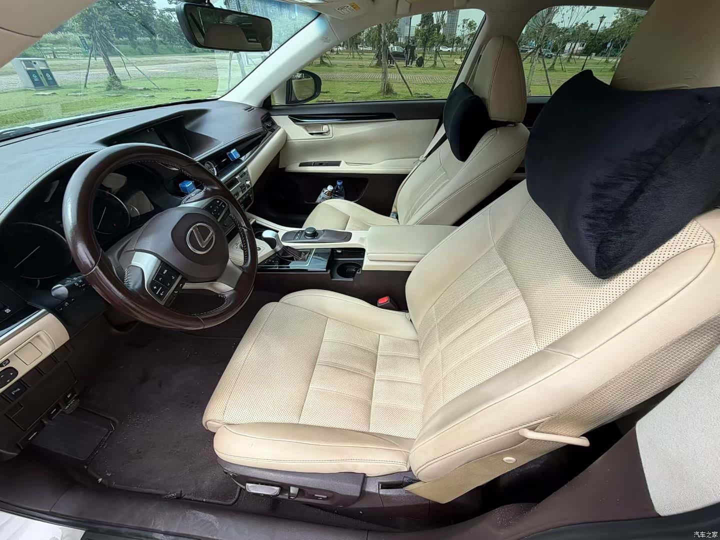 Lexus ES, 2016 4