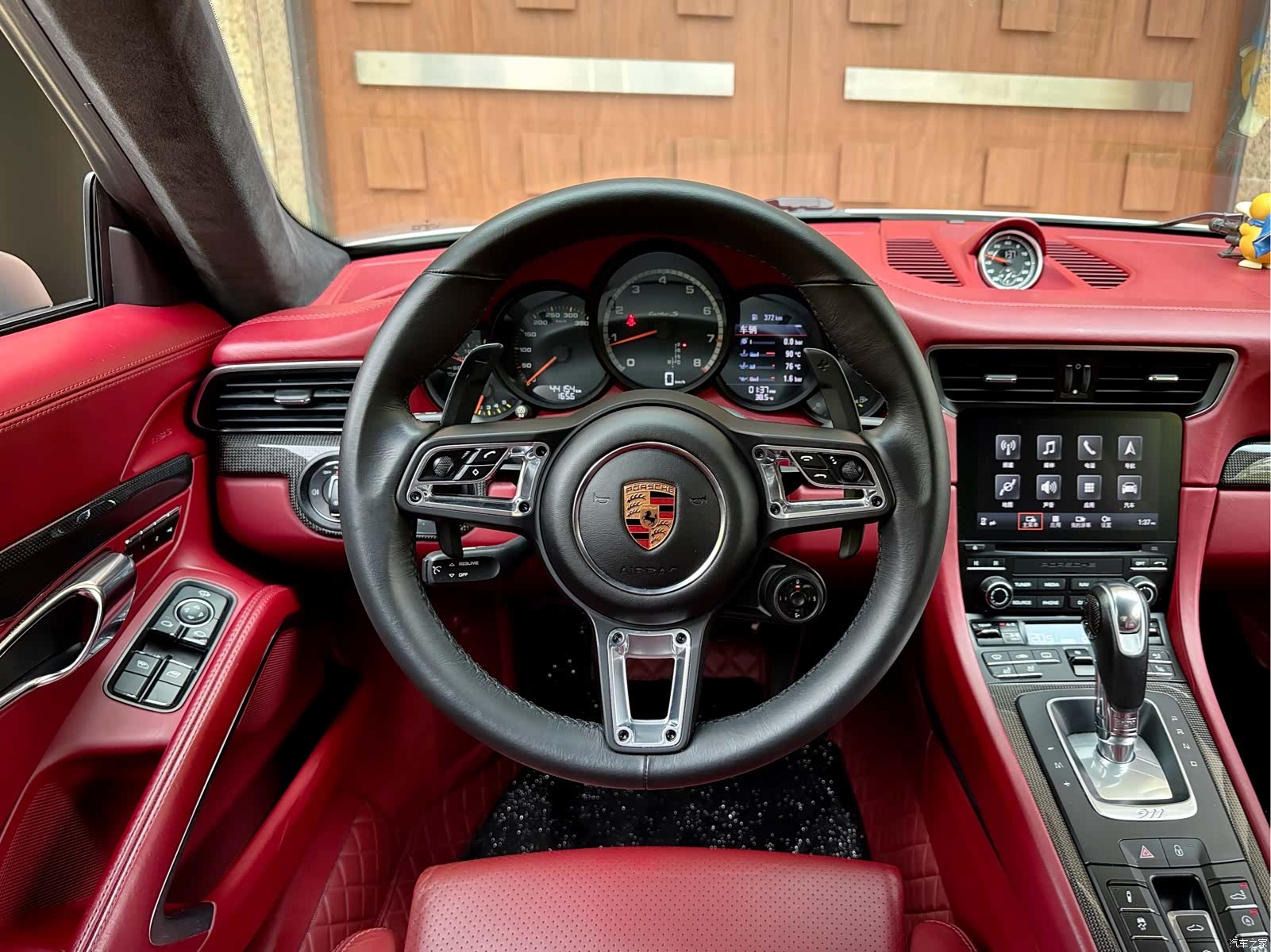 Porsche 911, 2018 9