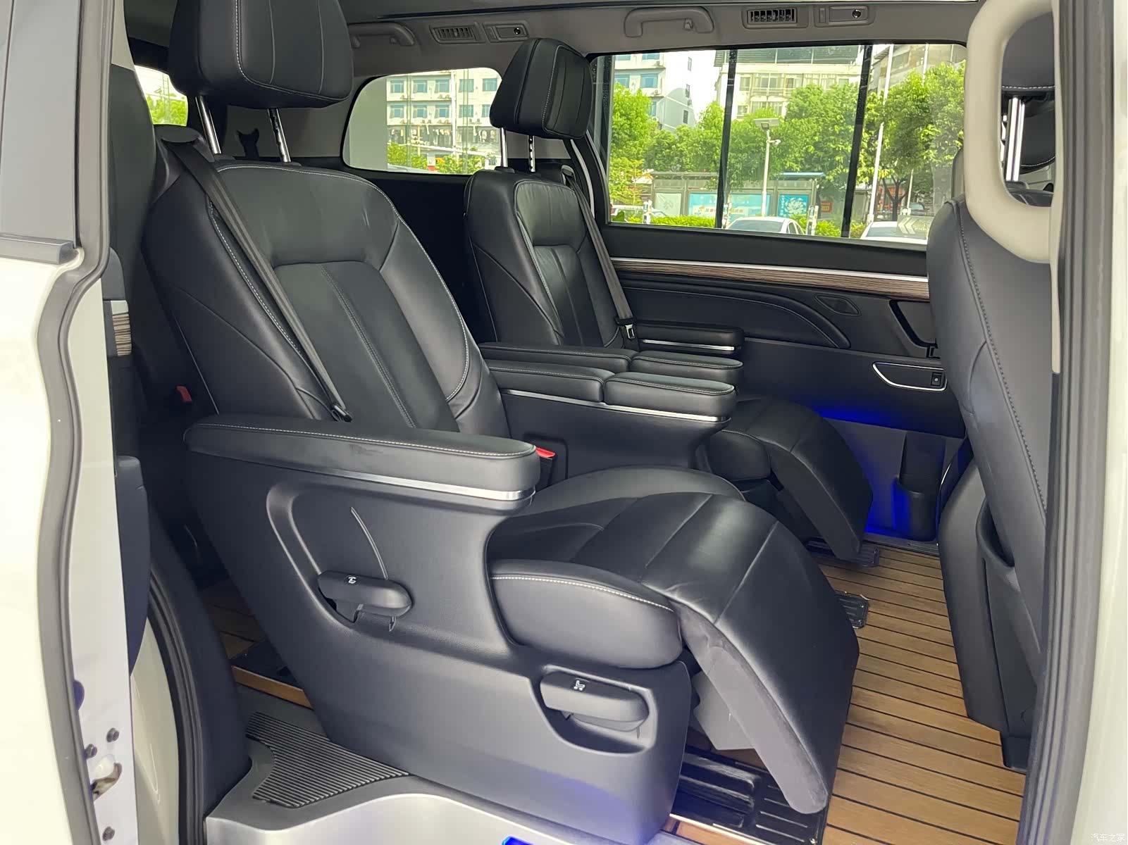 Trumpchi M8, 2022 14