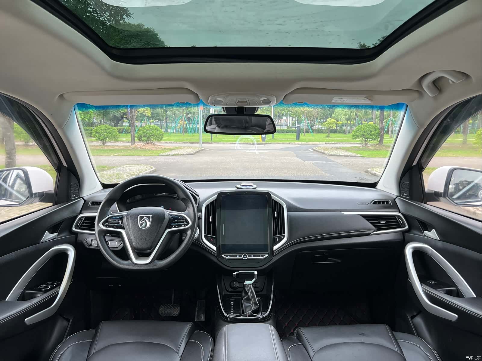 Wuling 530, 2020 11