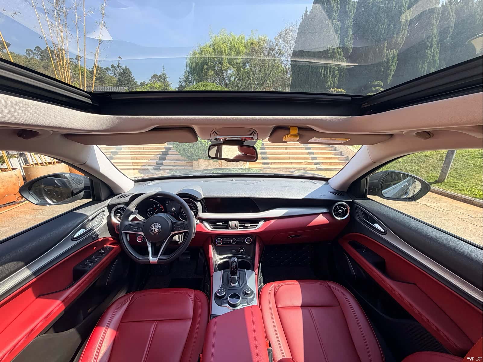 Alfa Romeo Stelvio, 2020 22