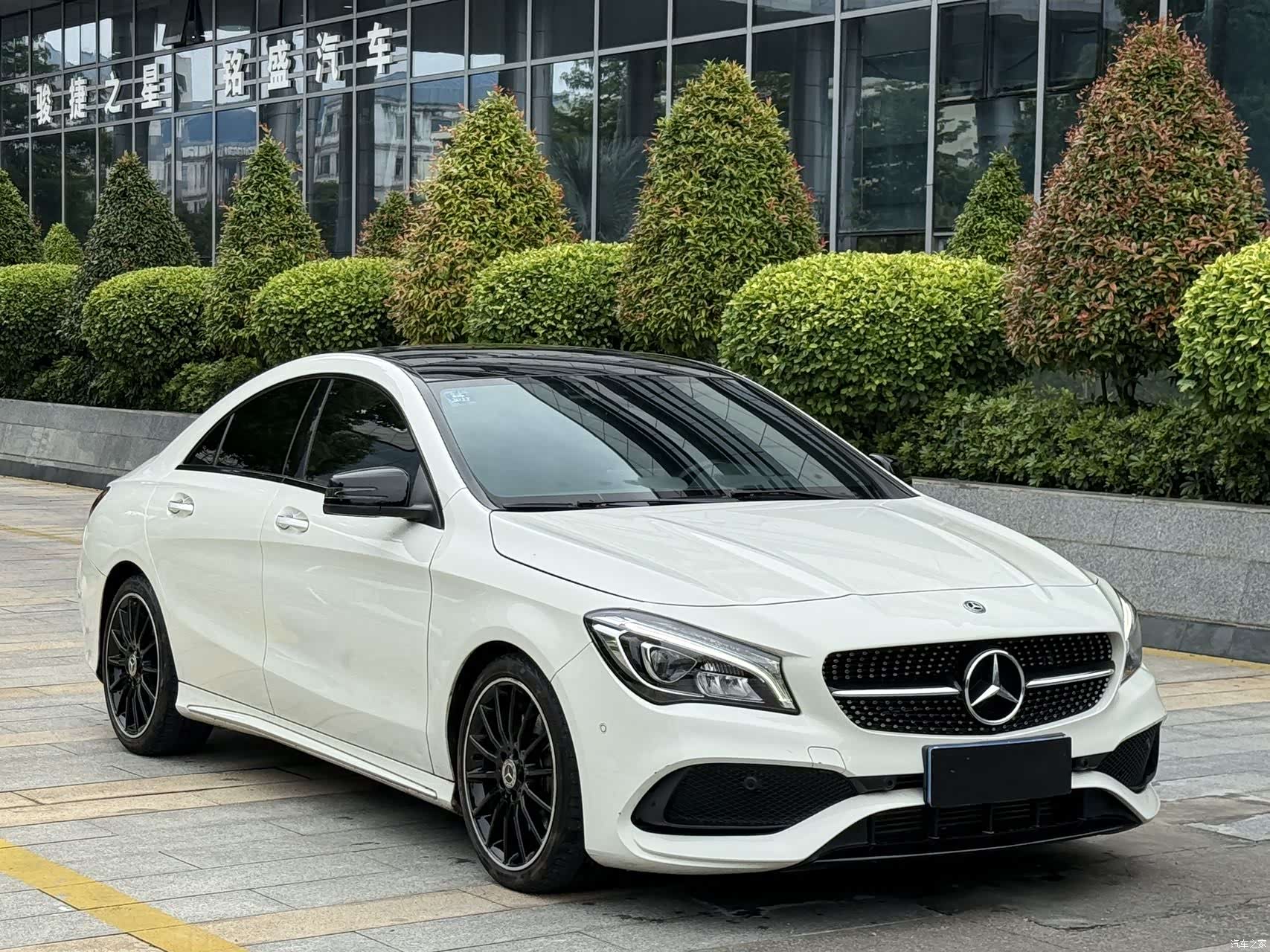 Mercedes-Benz CLA, 2018 3
