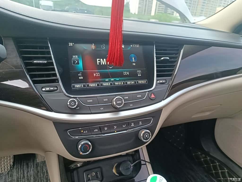 Buick Verano, 2017 13