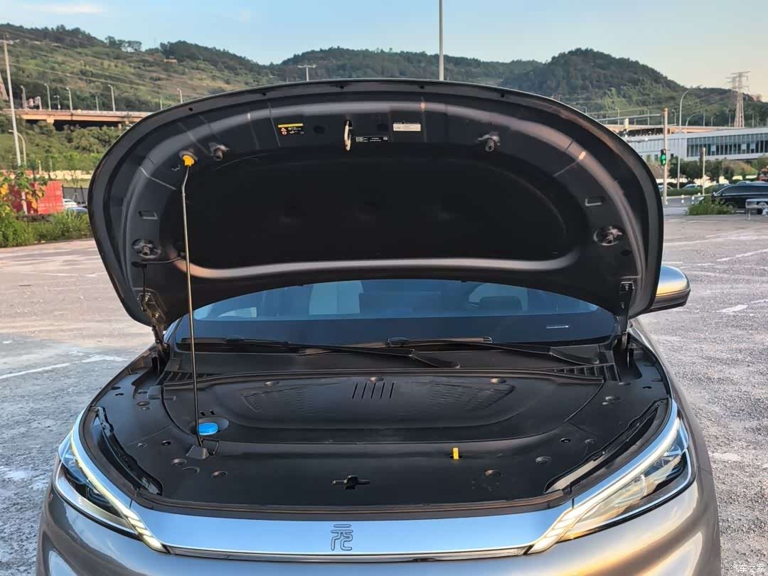 BYD Yuan, 2022 13