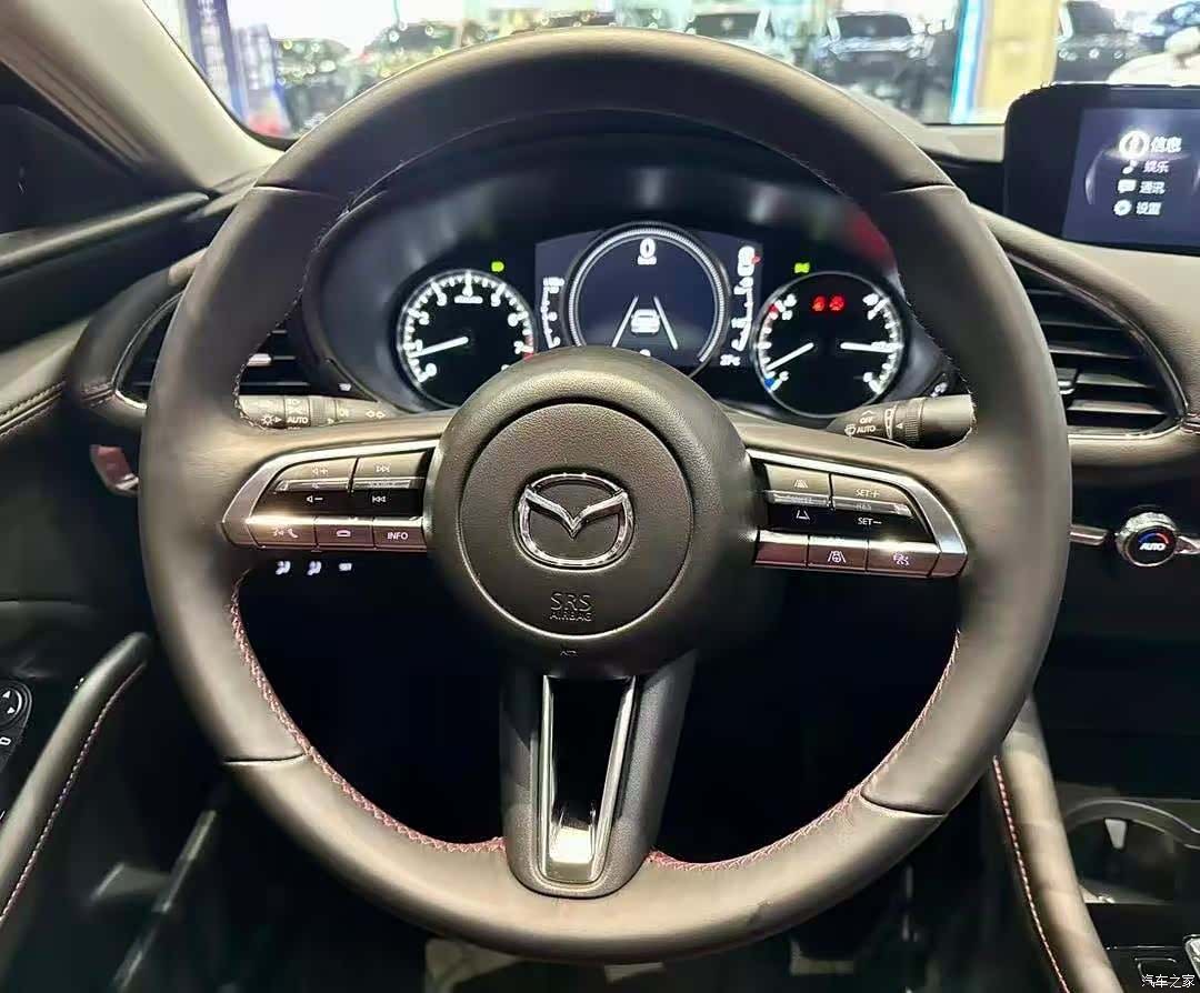 Mazda Mazda3, 2024 6