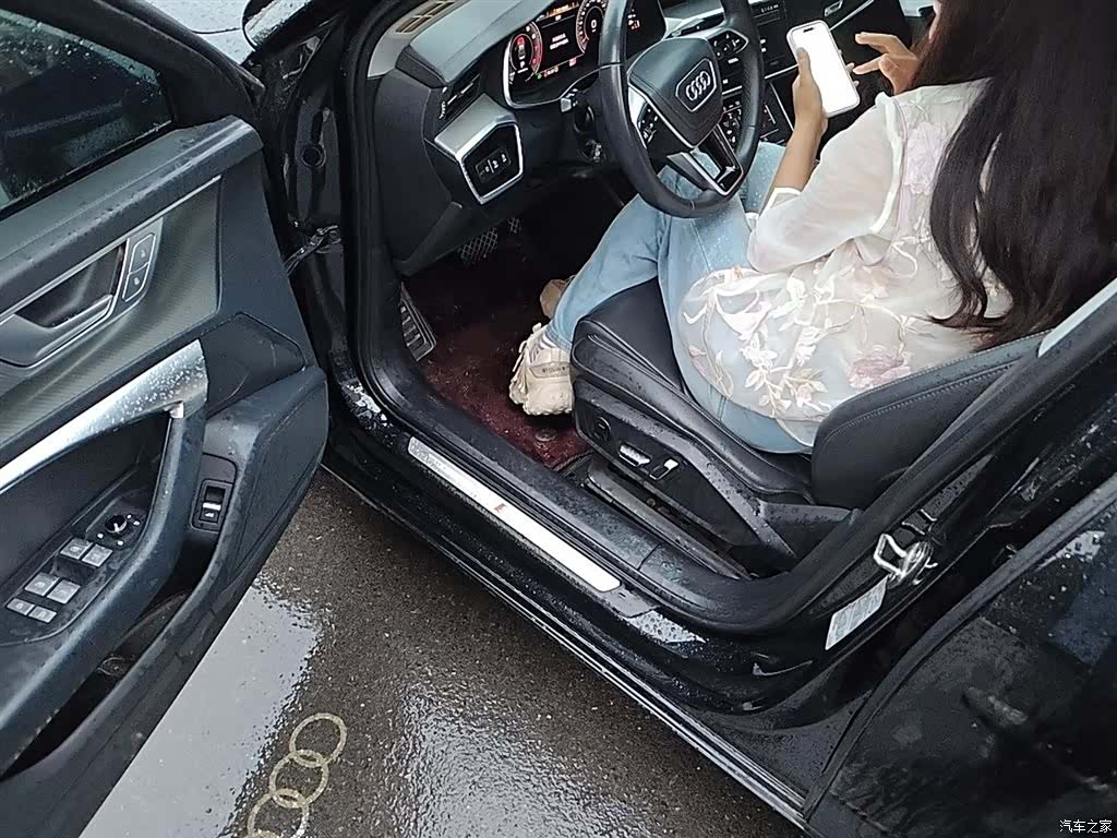Audi A6L, 2024 13