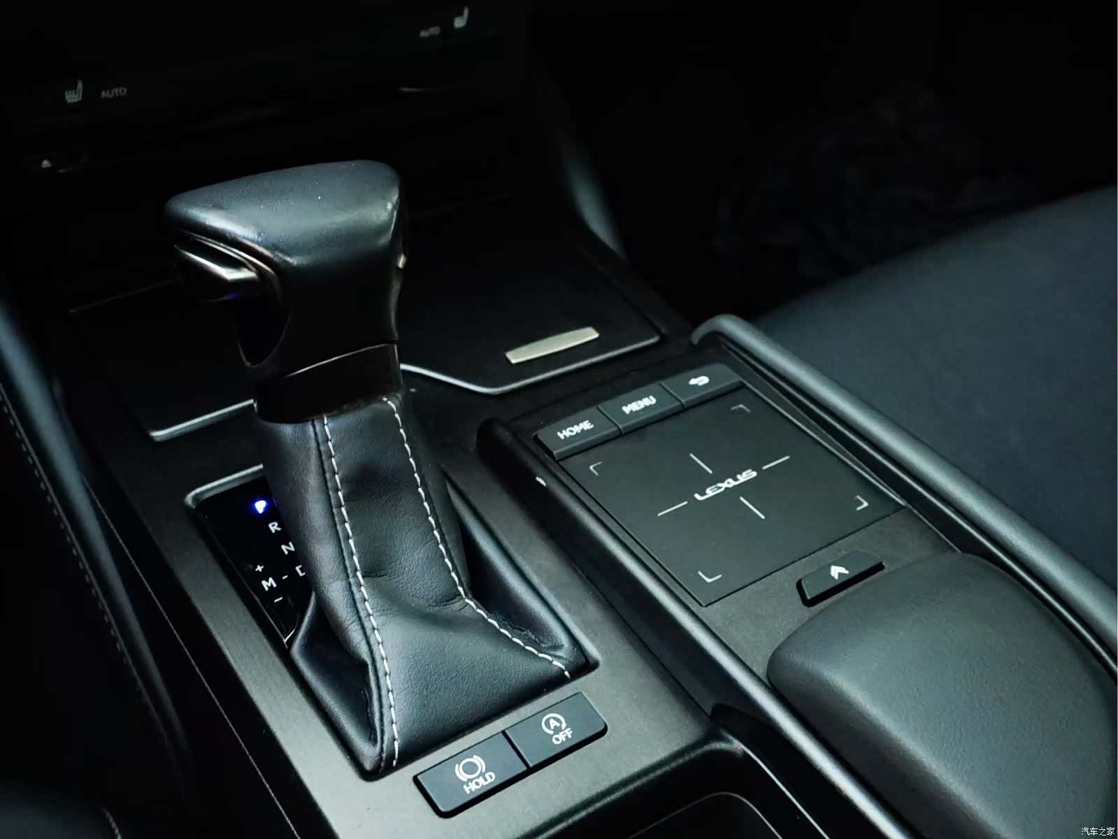 Lexus ES, 2019 20