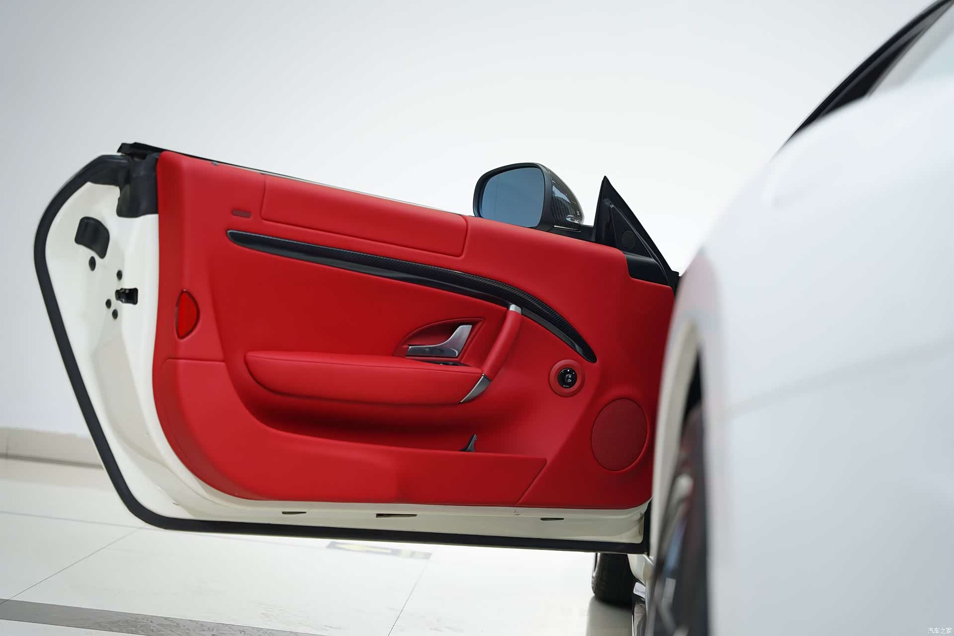 Maserati GranTurismo, 2014 10