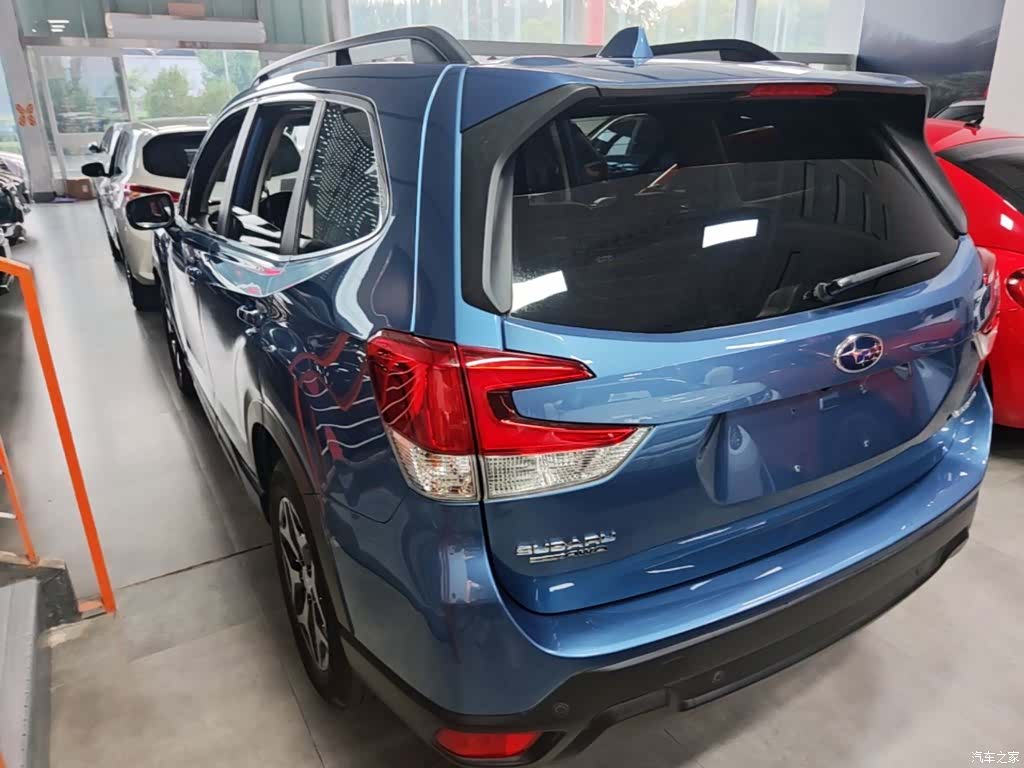 Subaru Forester, 2019 все фото