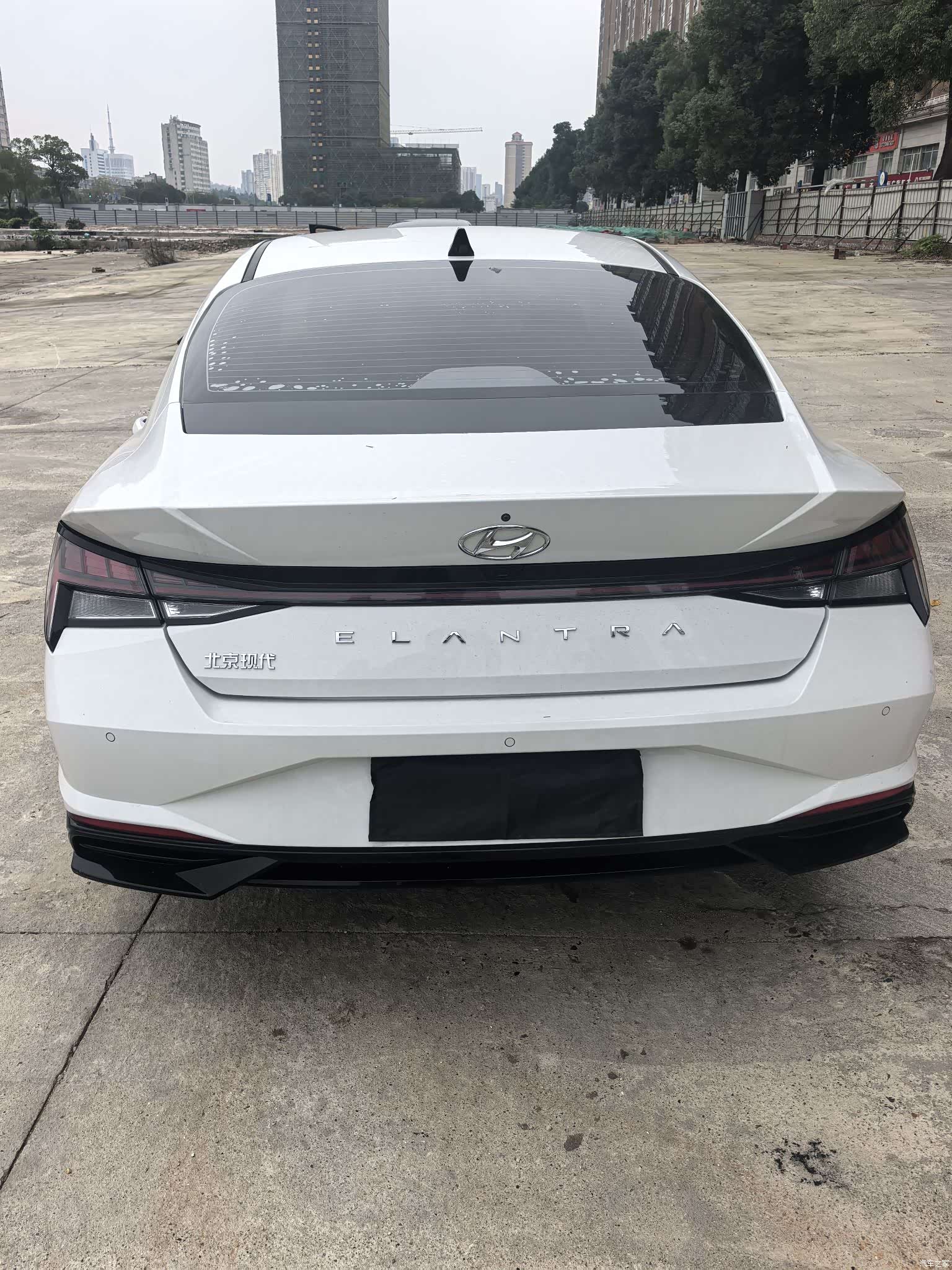 Hyundai Elantra, 2023 8