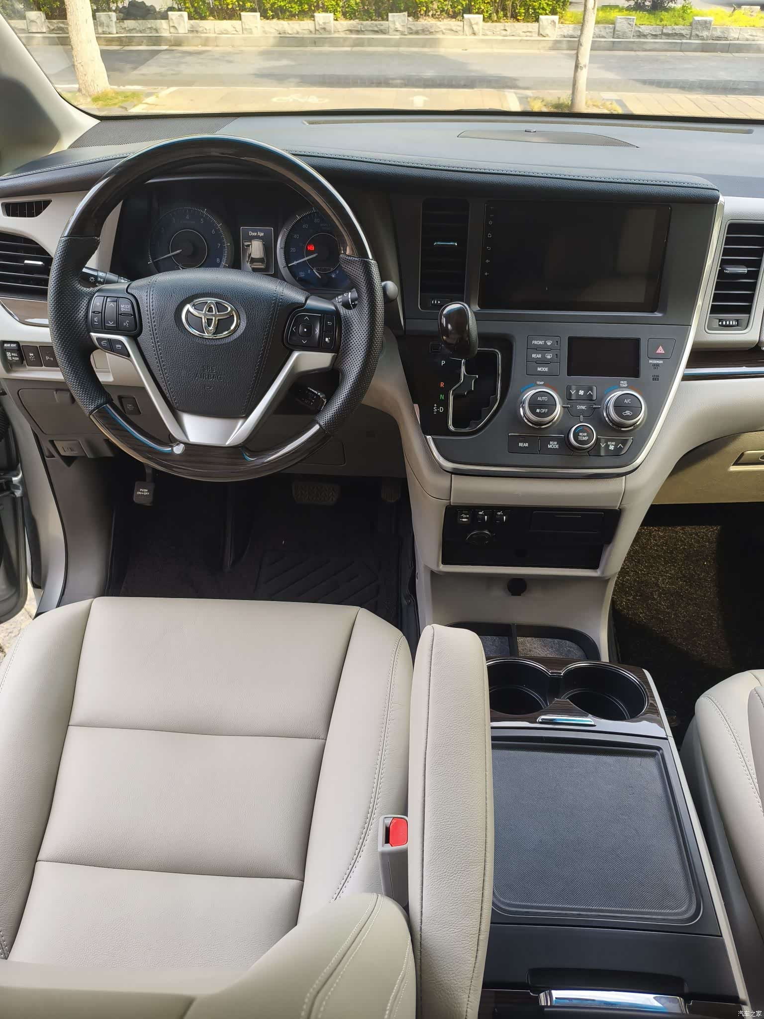 Toyota Sienna, 2017 7