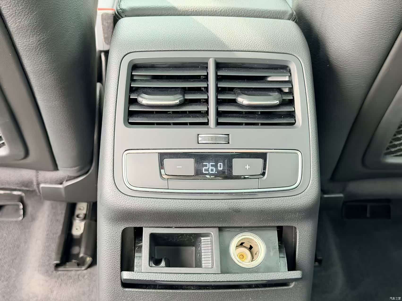 Audi A4L, 2017 20