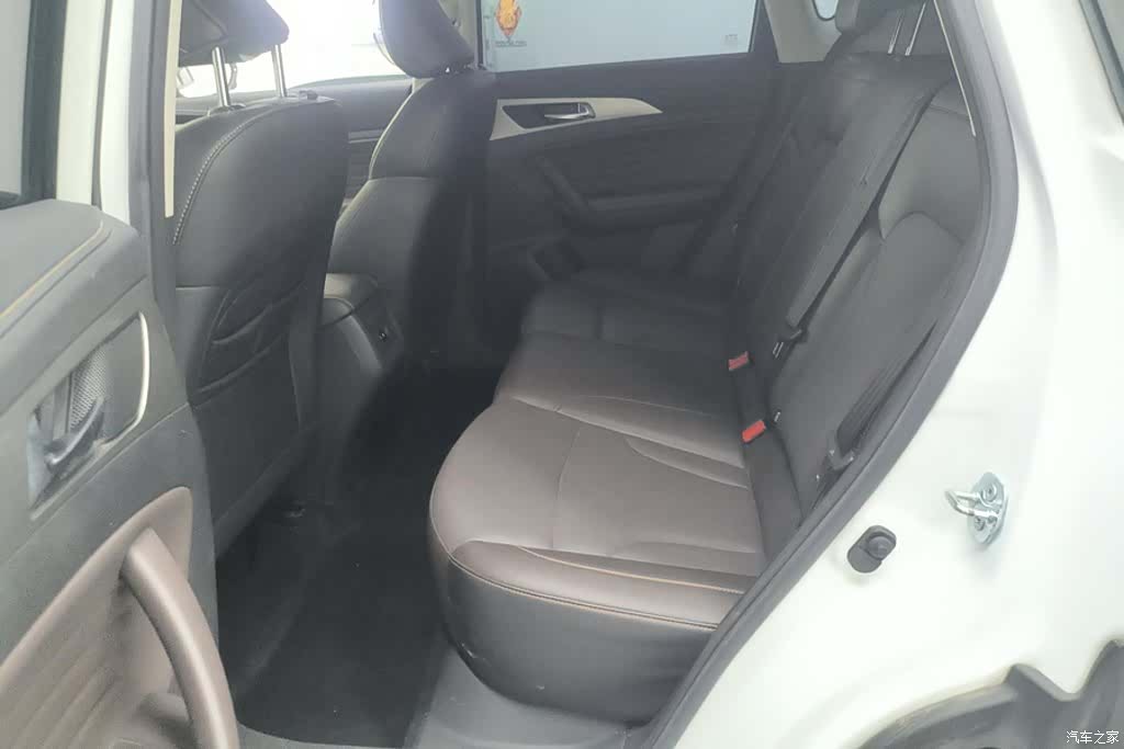 Changan CS35, 2020 11