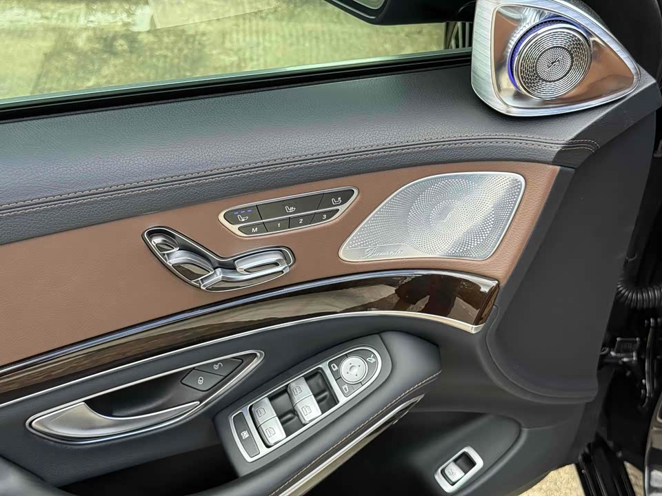 Mercedes-Benz Maybach S-class