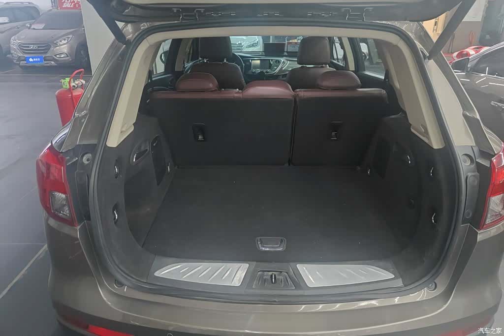 Buick Envision Plus, 2017 4