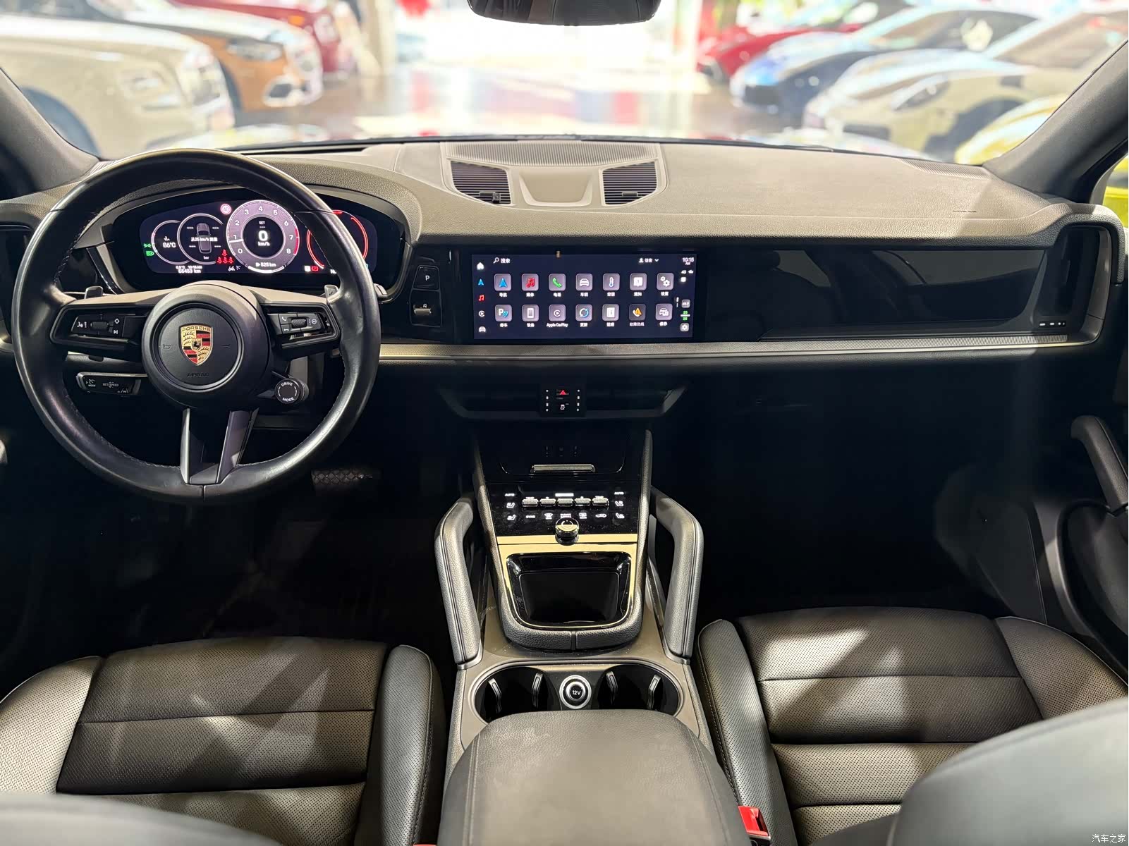 Porsche Cayenne, 2024 12