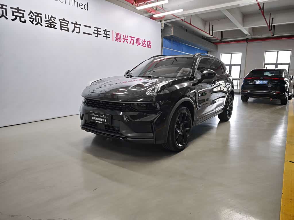 Lynk & Co 01