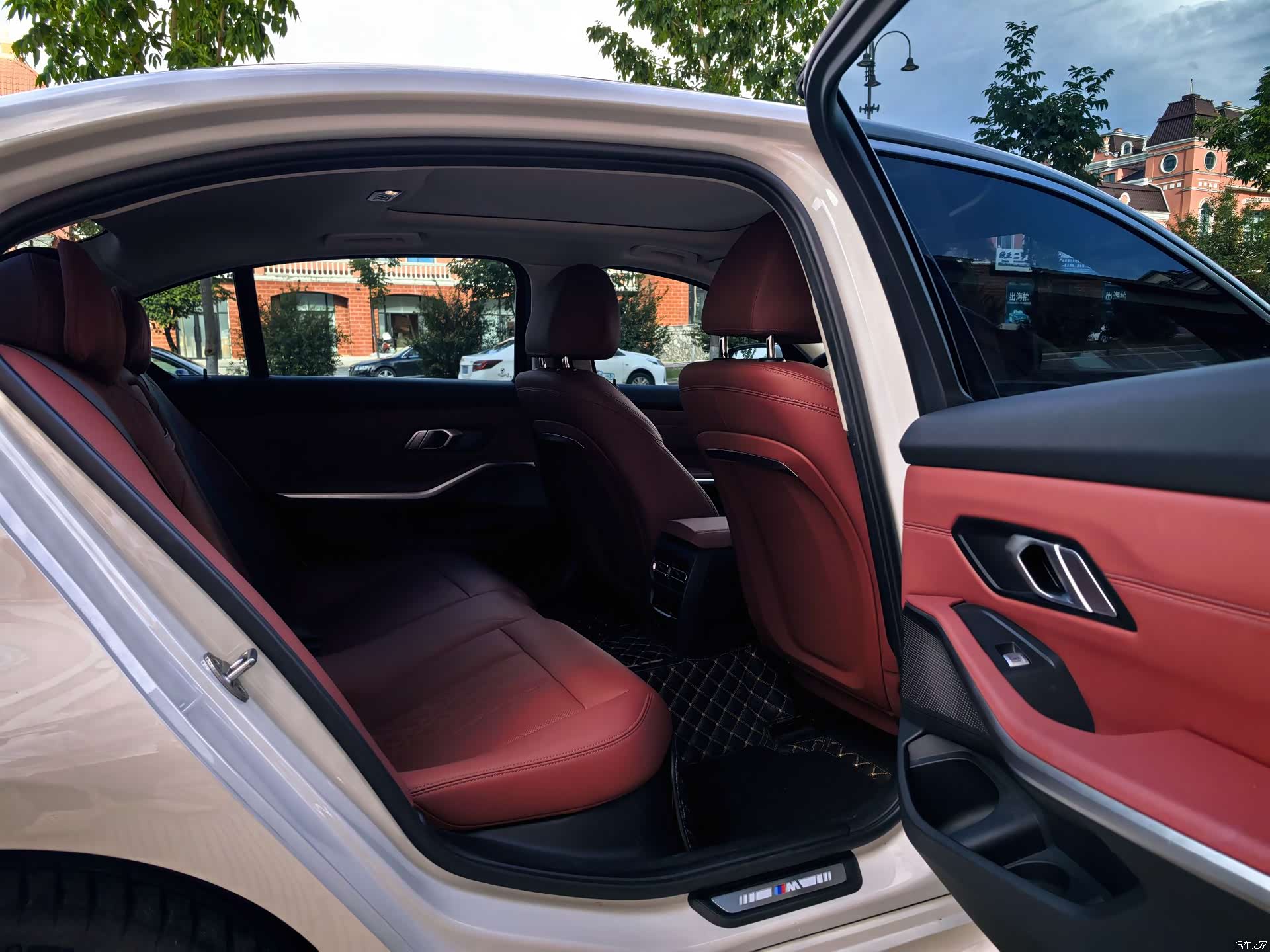 BMW 3 Series, 2023 9