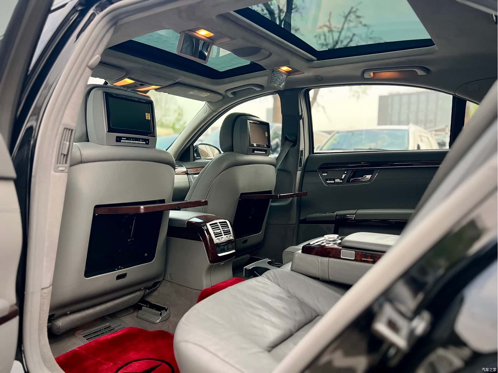Mercedes-Benz S-Class, 2007 37