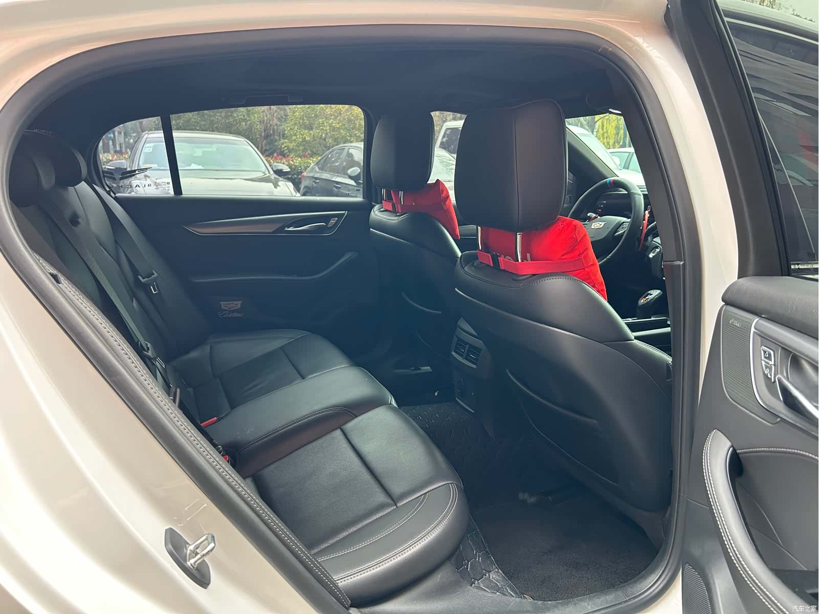 Cadillac CT5, 2024 9