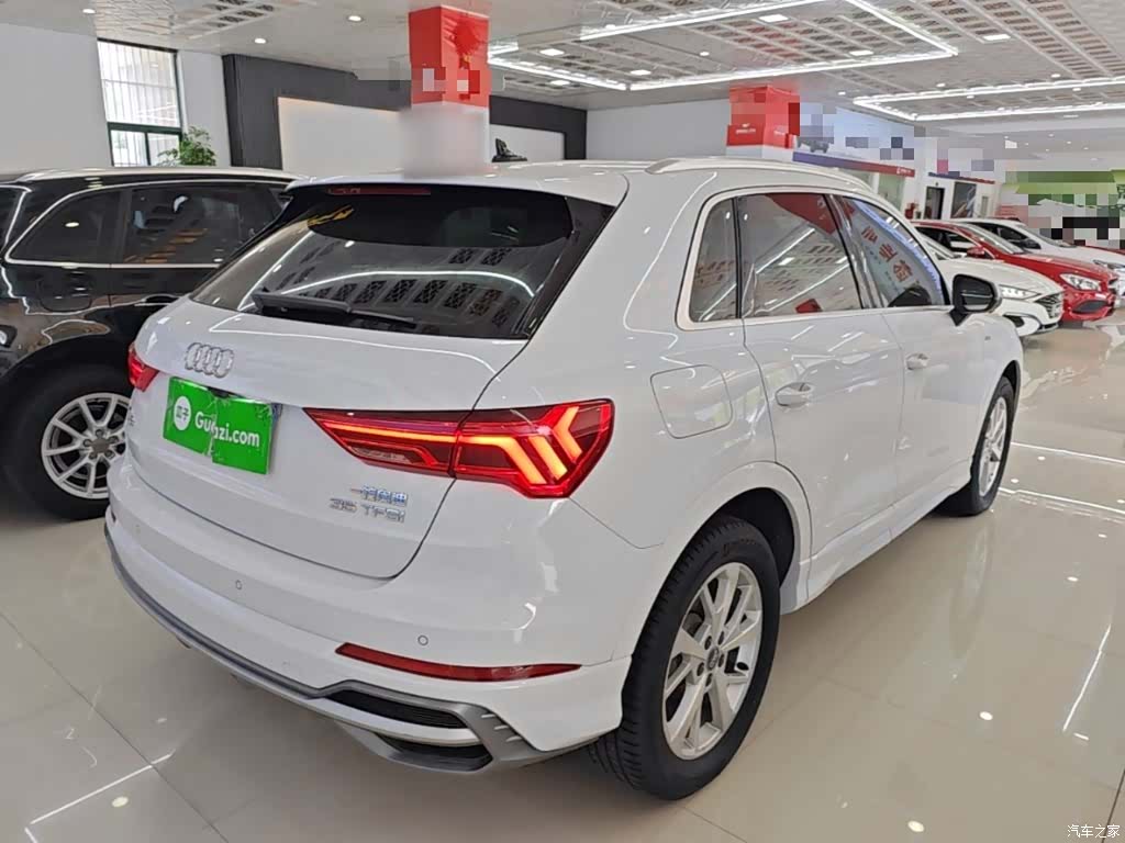 Audi Q3, 2019 все фото