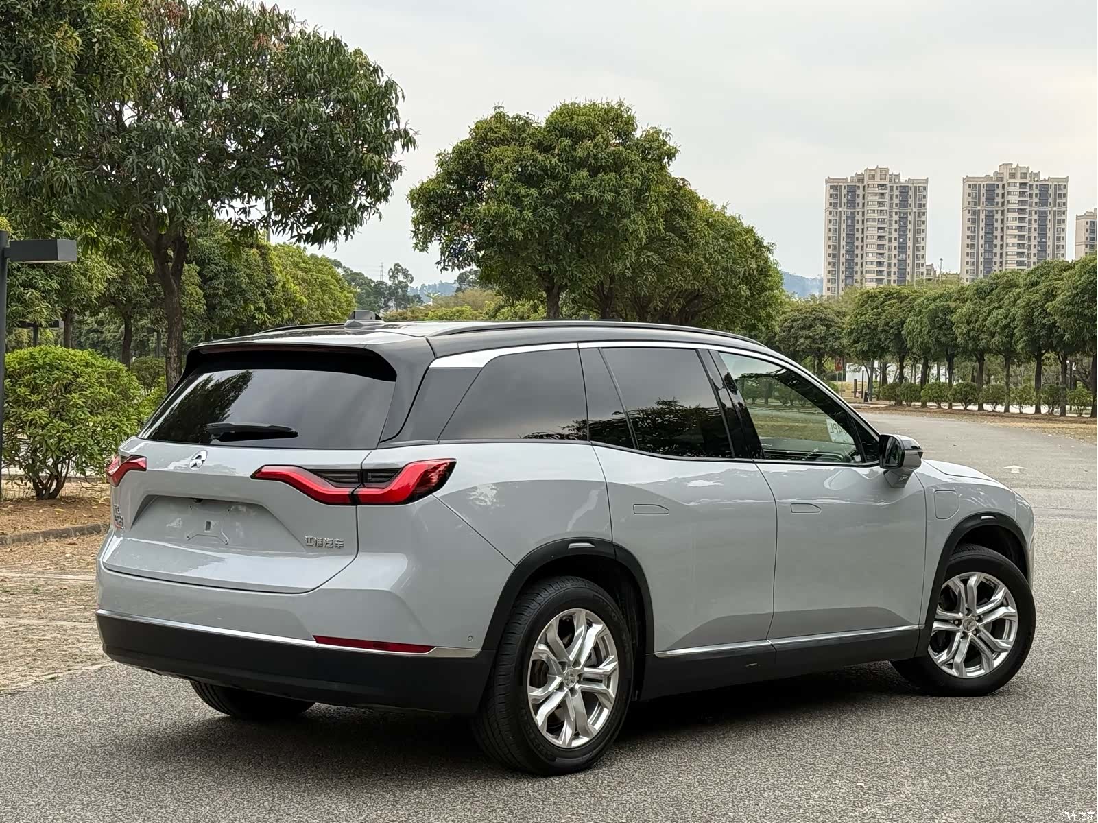 NIO ES8, 2021 16