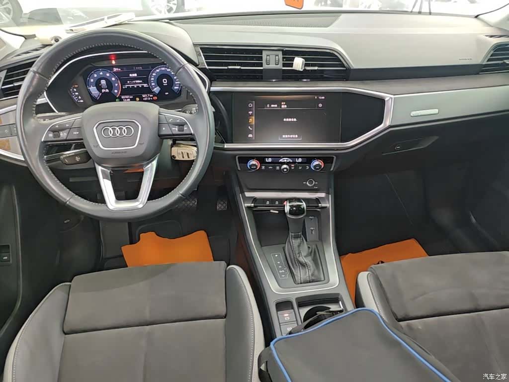 Audi Q3, 2019 6