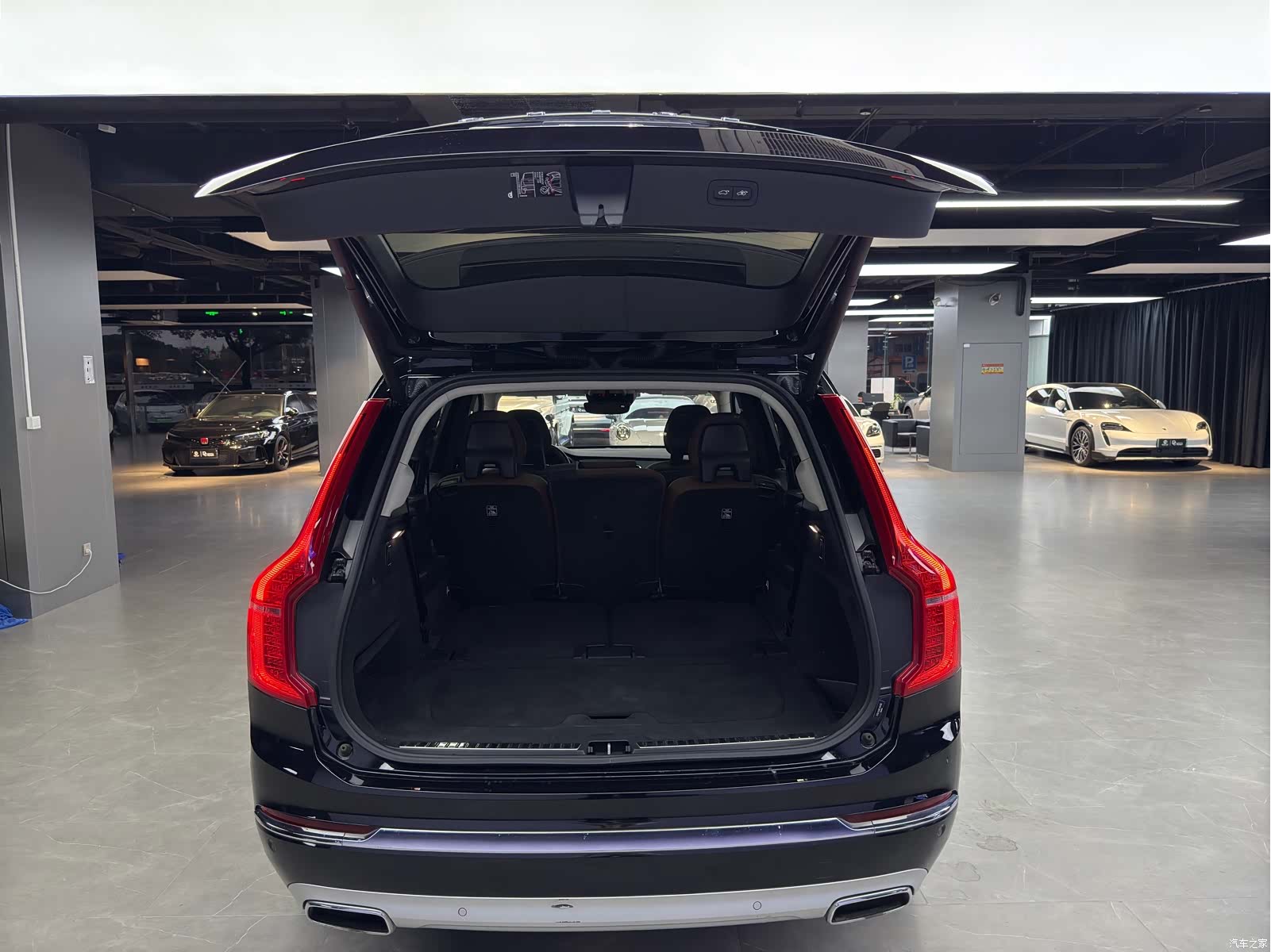 Volvo XC90, 2019 19