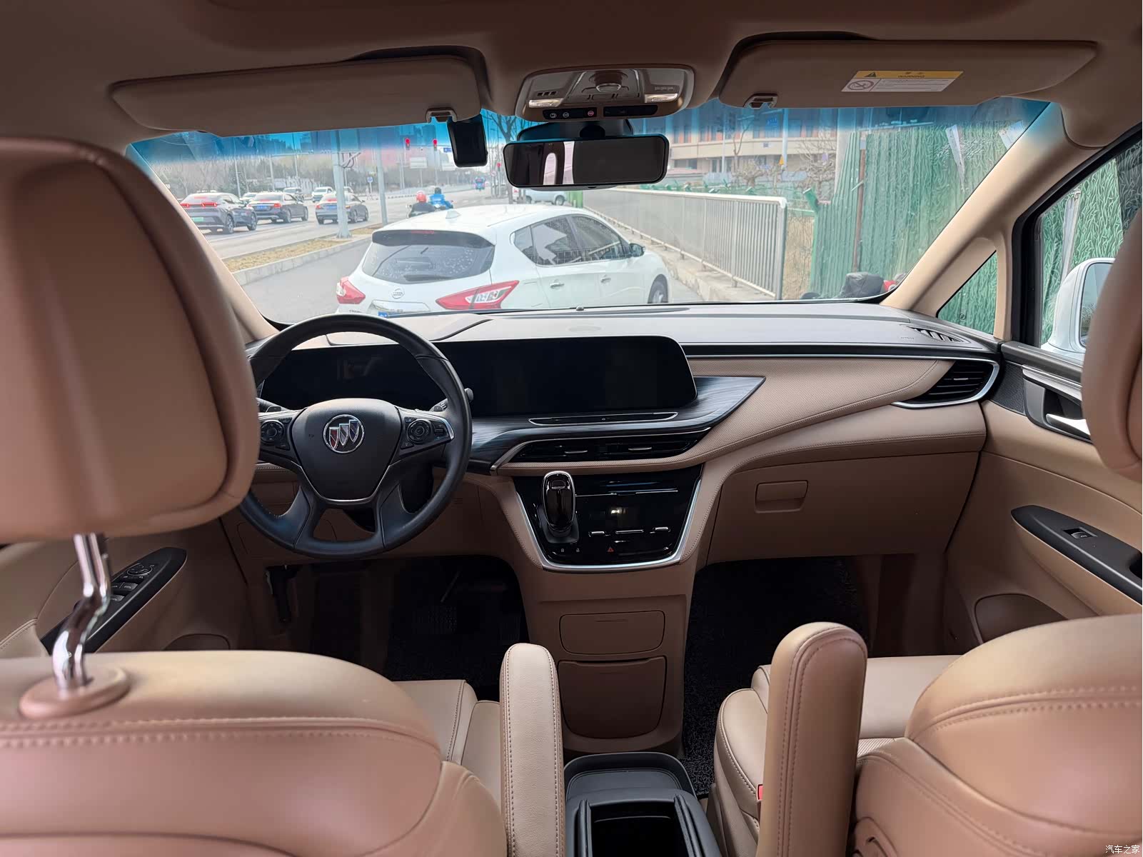 Buick GL8, 2021 9