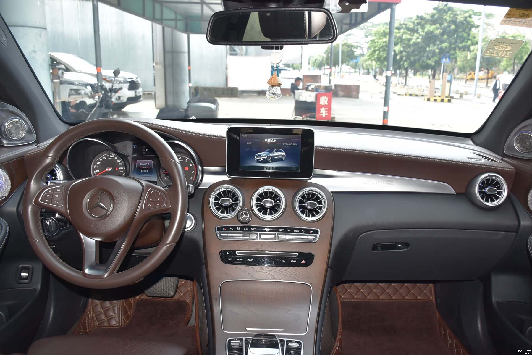 Mercedes-Benz GLC, 2018 13